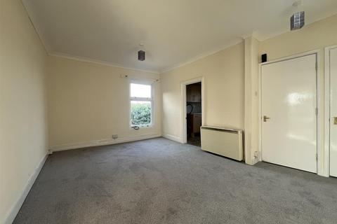 1 bedroom flat to rent, 142 Fisherton Street, Salisbury SP2