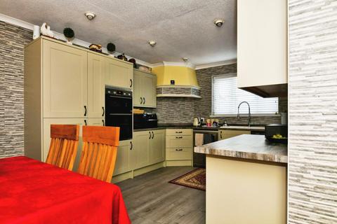 Aviemore Cottage Bickington Road, Sticklepath, Barnstaple, EX31 2DB