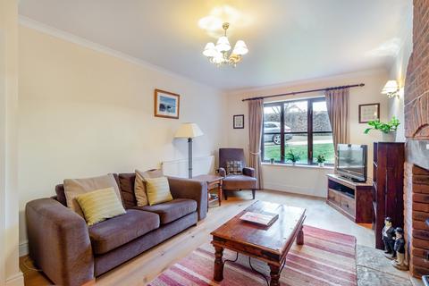 undefined, The Oaks, Usk