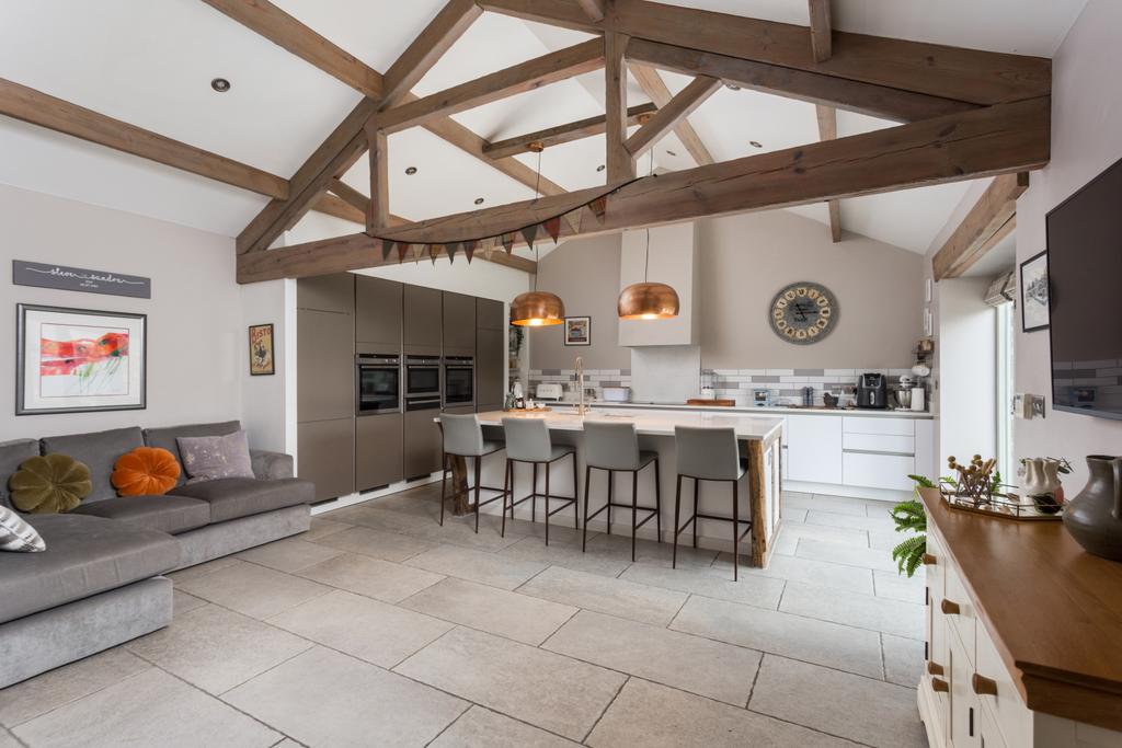 Breakfast Kitchen