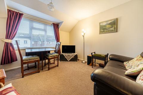 2 bedroom flat for sale, Kingfisher Court, Middleton-On-Sea, PO22