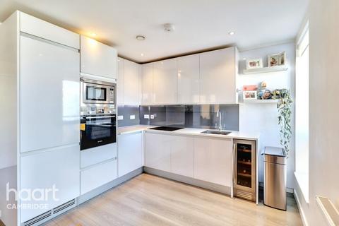 2 bedroom flat for sale, Marque House, Hills Road, Cambridge