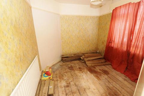 2 bedroom terraced house for sale, Lambourne Road, Barking, Essex, IG11 9PS