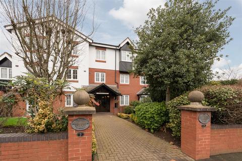 1 bedroom retirement property for sale, Avenue Road, London N14