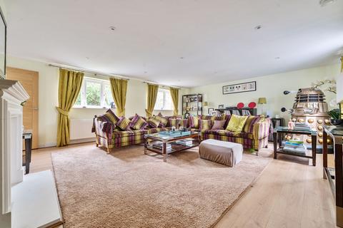 4 bedroom detached house for sale, Little Thurbans Close, Farnham, Surrey, GU9