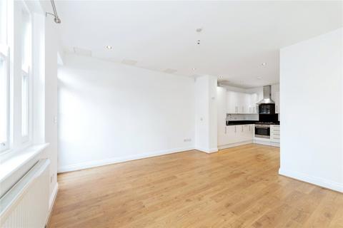 2 bedroom maisonette for sale, Richmond Road, London, E8