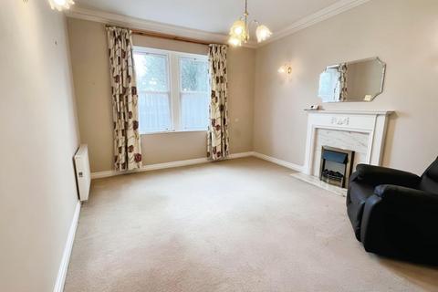 2 bedroom retirement property for sale, Church Square, Harrogate, HG1 4SS