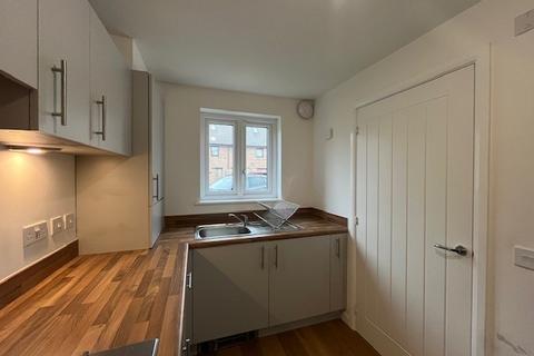 2 bedroom terraced house to rent, Milligan Street, Edinburgh EH16