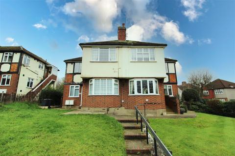 undefined, Epsom Road, Morden