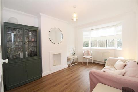 undefined, Epsom Road, Morden