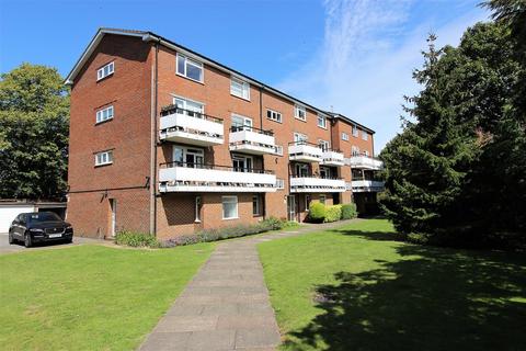 13 Forge Steading, Banstead, SM7 2DT