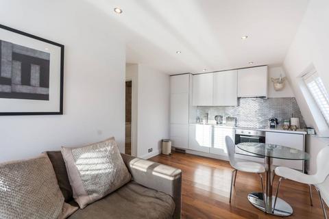 1 bedroom flat to rent, Carburton Street, Fitzrovia, London, W1W