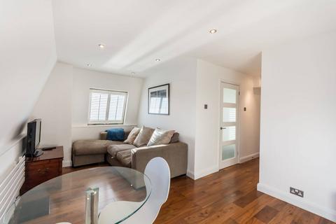 1 bedroom flat to rent, Carburton Street, Fitzrovia, London, W1W