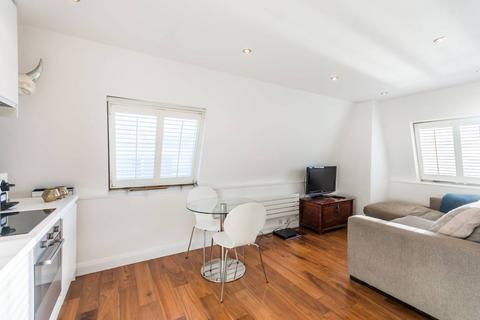 1 bedroom flat to rent, Carburton Street, Fitzrovia, London, W1W