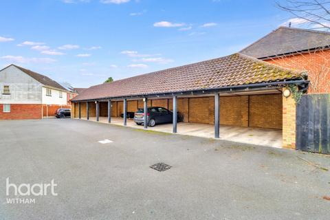 Studio for sale, Armiger Way, Witham