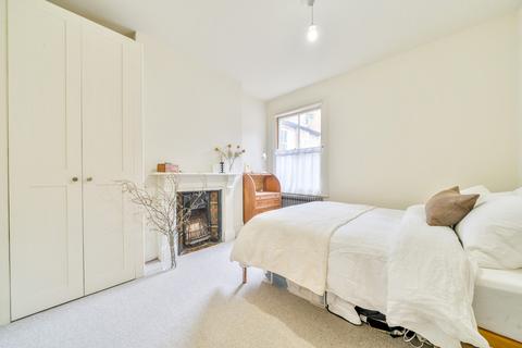 undefined, Belvoir Road, London