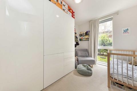 Flat 36, Essence House Selsea Place, London, N16 8BE