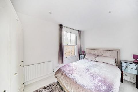 2 bedroom flat for sale, Gladys Road, West Hampstead