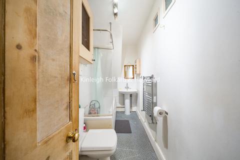 90 Albert Road, Wood Green, London, N22 7AH