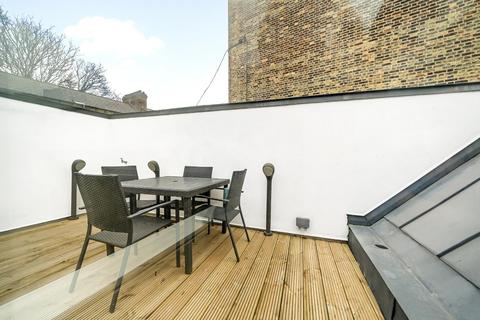 2 bedroom detached house for sale, Wicklow Street, Kings Cross