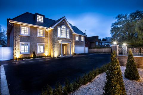 undefined, Camlet Way, Hadley Wood, EN4
