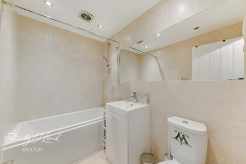 1 bedroom flat for sale, South Lambeth Road, London, SW8