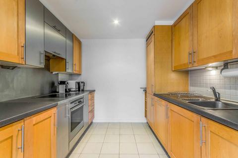 1 bedroom flat to rent, City Road, Angel, London, EC1V