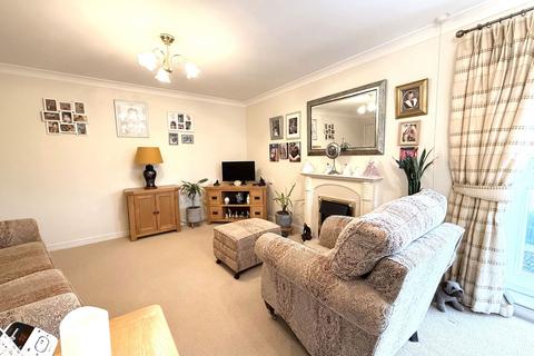 1 bedroom flat for sale, Stourbridge DY8