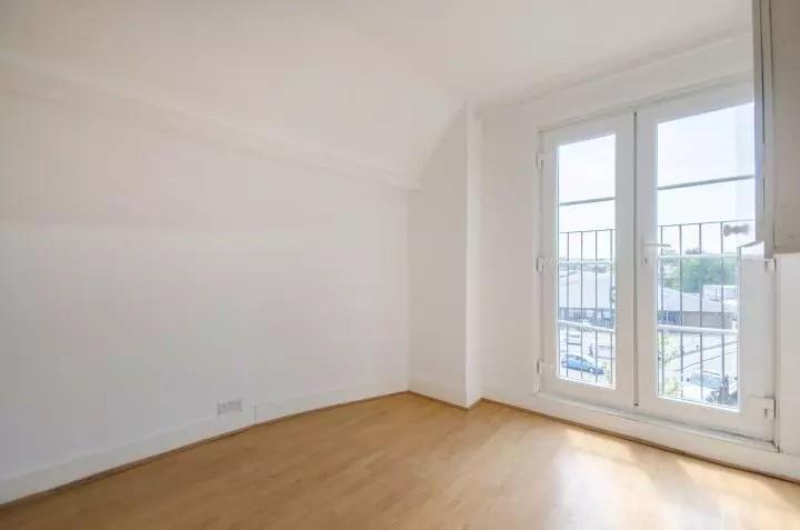Bedroom.jpg