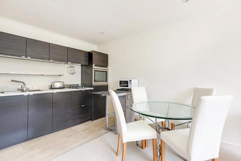 2 bedroom flat for sale, Bridge Lane, London NW11