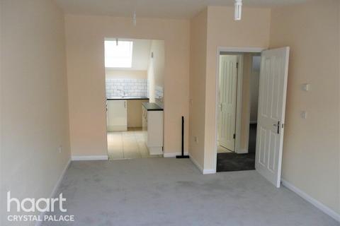 2 bedroom flat for sale, Church Road, London