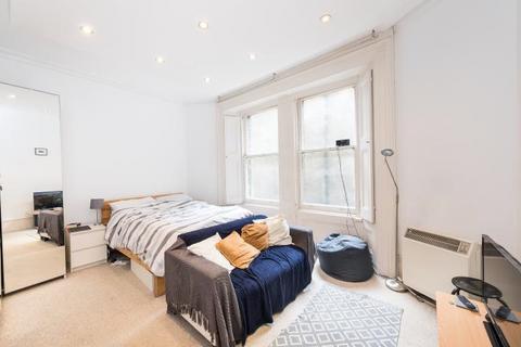 Studio for sale, Collingham Road, London, SW5