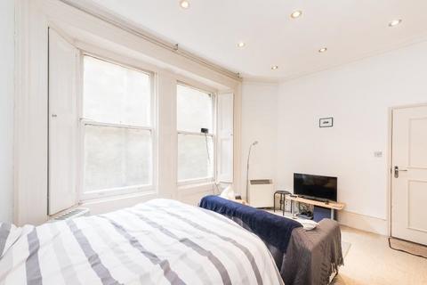 Studio for sale, Collingham Road, London, SW5