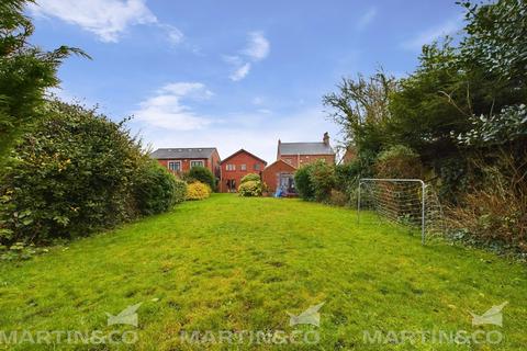 4 bedroom detached house for sale, Tickhill Road, Balby