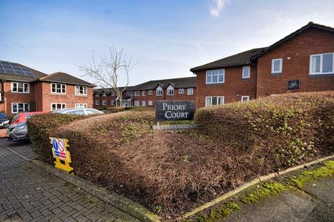 Priory Court, Shirley B90