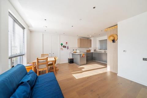 1 bedroom flat for sale, Baldwins Gardens, Farringdon, London, EC1N