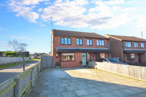 3 bedroom semi-detached house for sale, 43 Spire View Road, Louth LN11 8SL