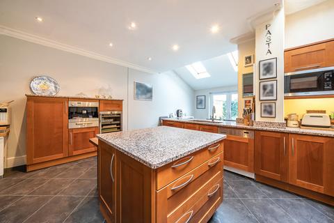 52 Manor Lane, Sutton, SM1 4BN