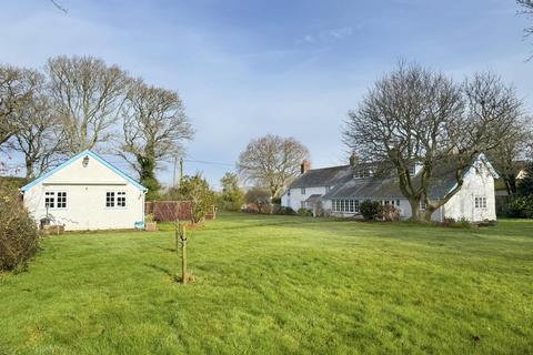 4 bedroom cottage for sale, Silver Street, Sway, Lymington SO41