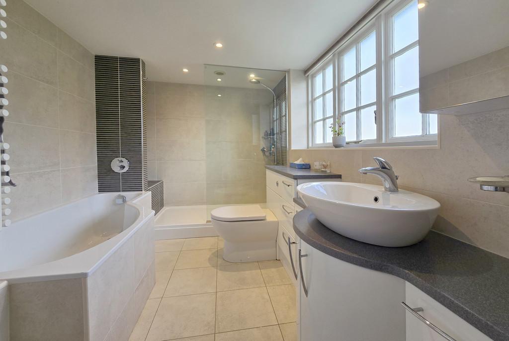 OC Bathroom 1