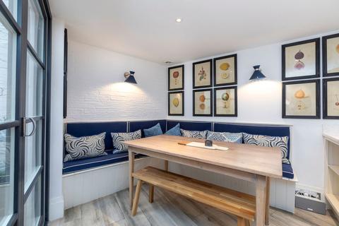 undefined, Kenway Road, London, SW5
