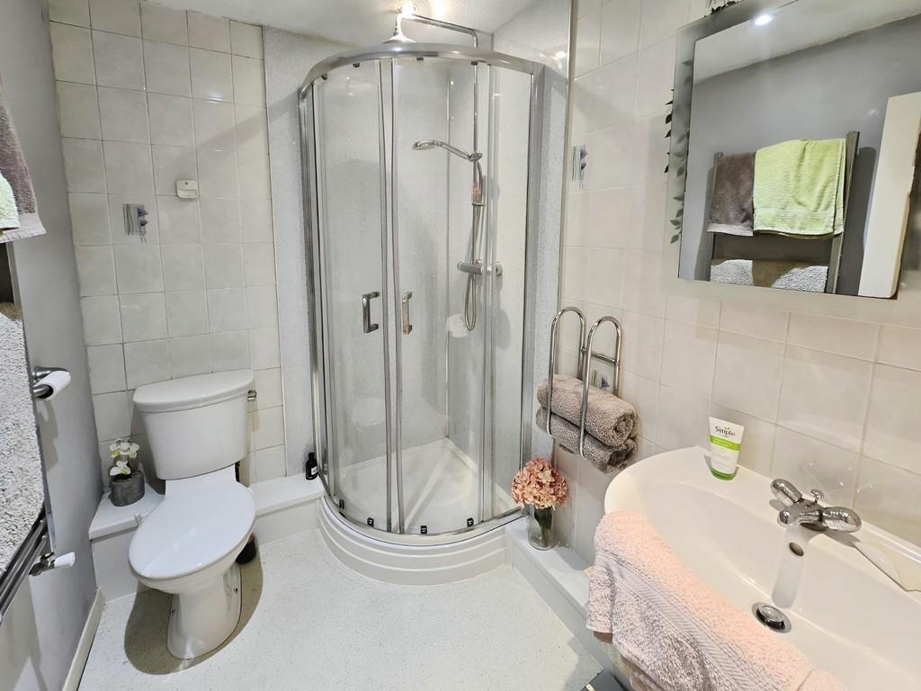 A74fd37d-bathroom