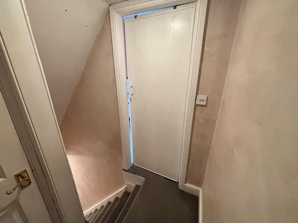 Hallyway