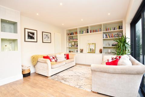 13 Beechwood Grove, Harrogate, HG2 8QP