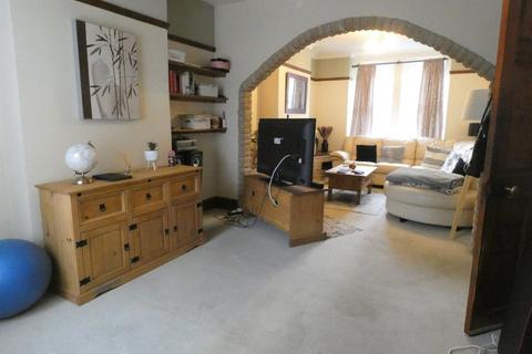 6 Ladysmith Road, Gloucester, GL1 5EW