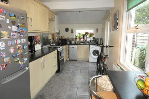 6 Ladysmith Road, Gloucester, GL1 5EW