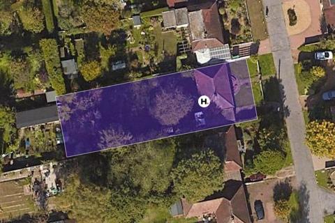 22 Downsview Avenue, Woking, GU22 9BT