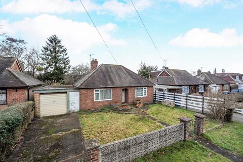 22 Downsview Avenue, Woking, GU22 9BT