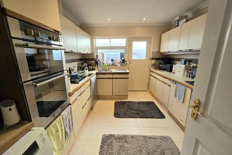 3 bedroom bungalow for sale, Berwick Close, Bexhill-on-Sea, TN39