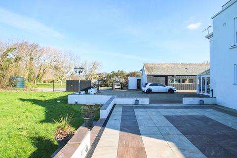 6 bedroom property for sale, Rue des Crabbes, St Saviour's, Guernsey, GY7